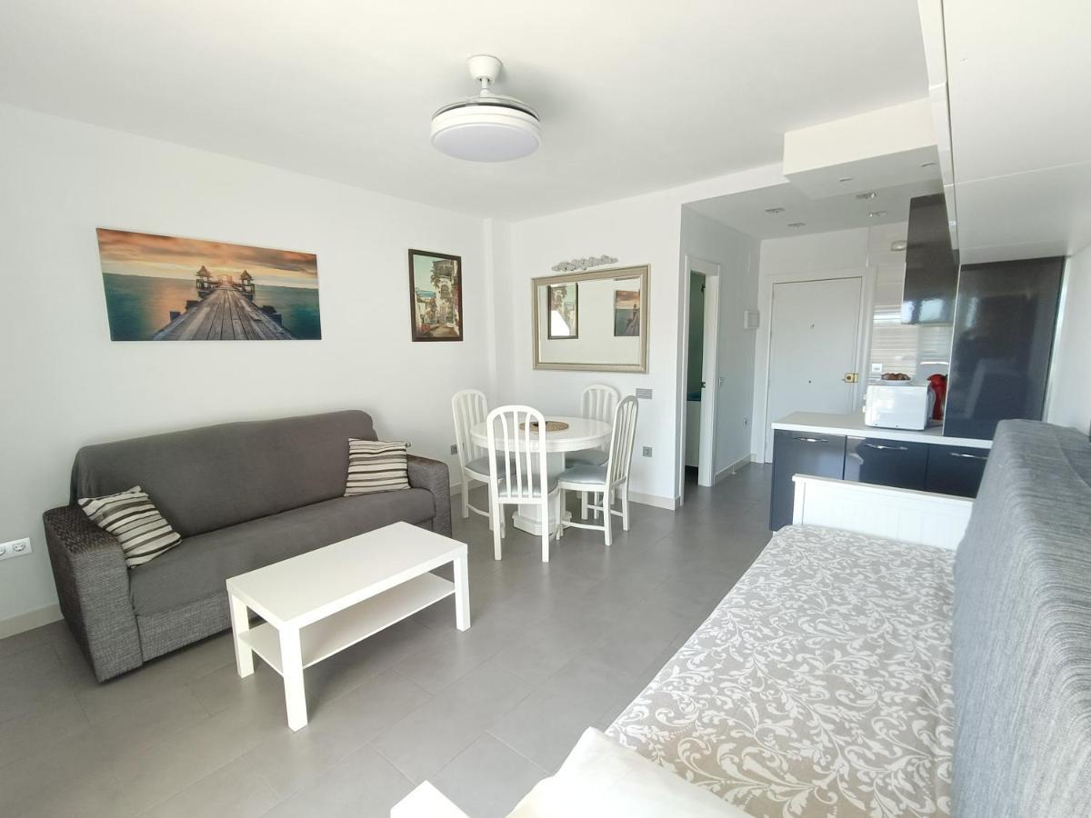 Benalbeach With Sea Views And Water Park Lejlighed Benalmádena